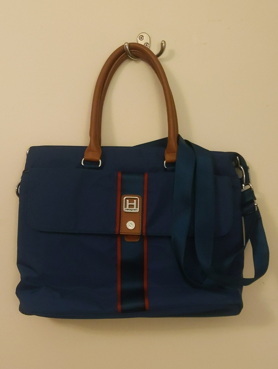 Hedgren Handbags - HEDGREN Navy Blue Zipup Tote